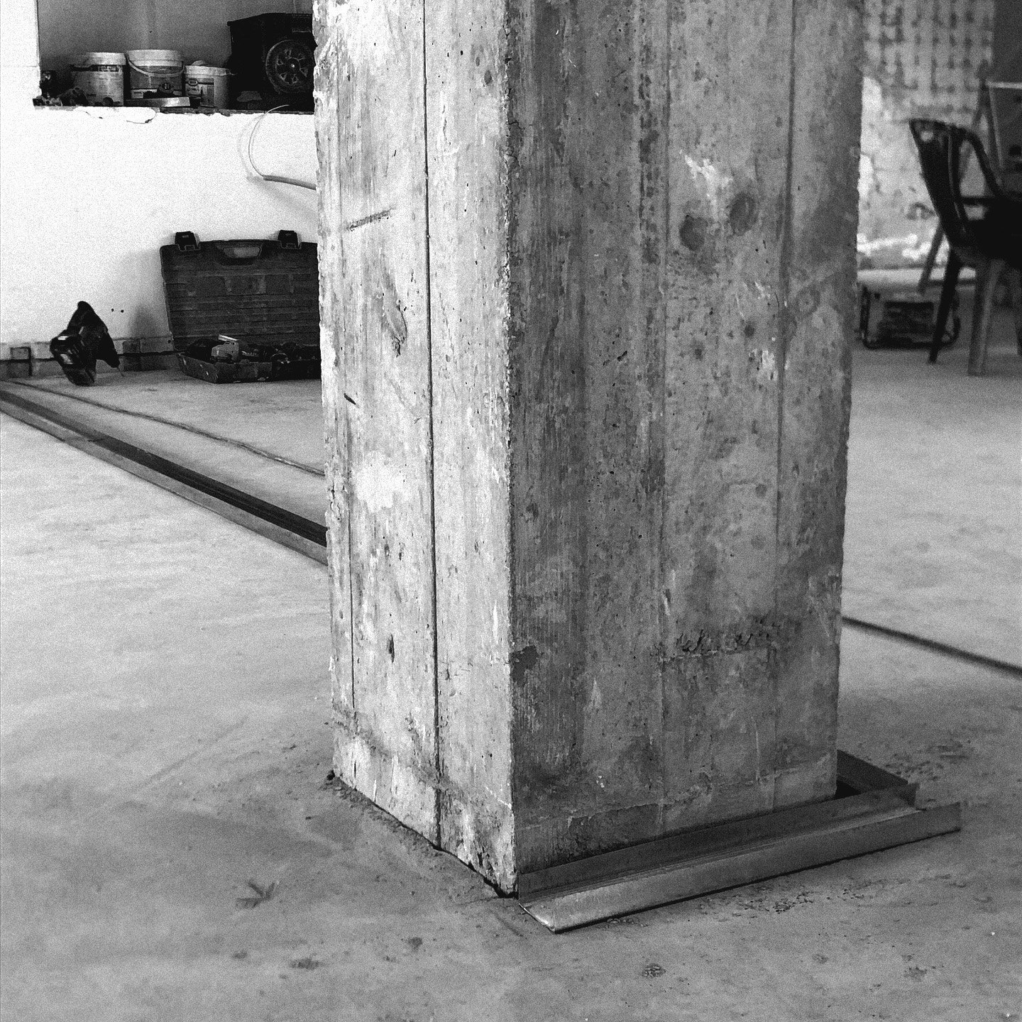 Materia, luz y detalle constructivo — 031